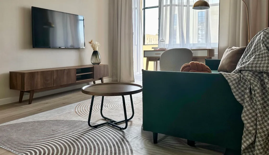 South City Двухкомнатная квартира в центре