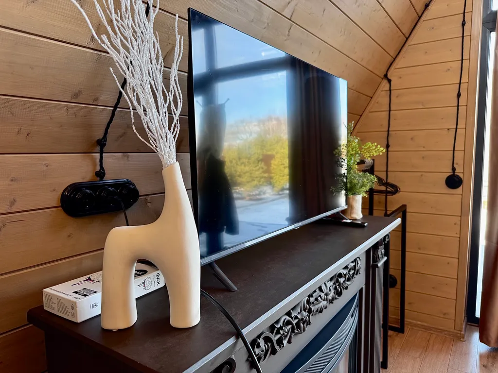 Домик у реки с банным чаном и сап-бордами