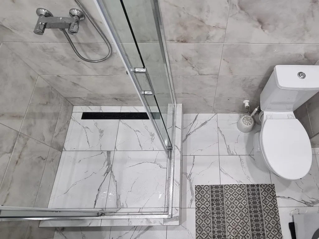 Трехкомнатная квартира вблизи Сквера Энтузиастов