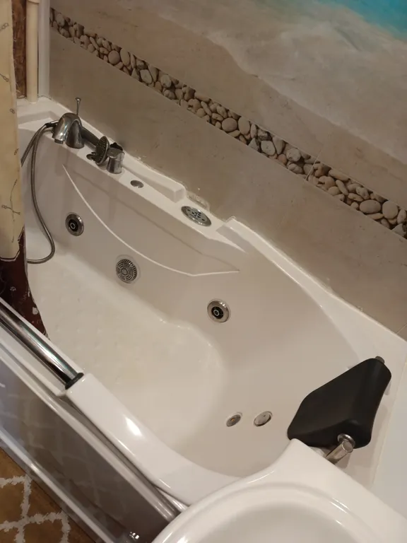 Уютный домик с баней 100'