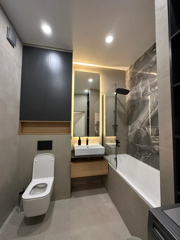 Большая дизайнерская квартира в центре, у стадиона и Мамаева кургана