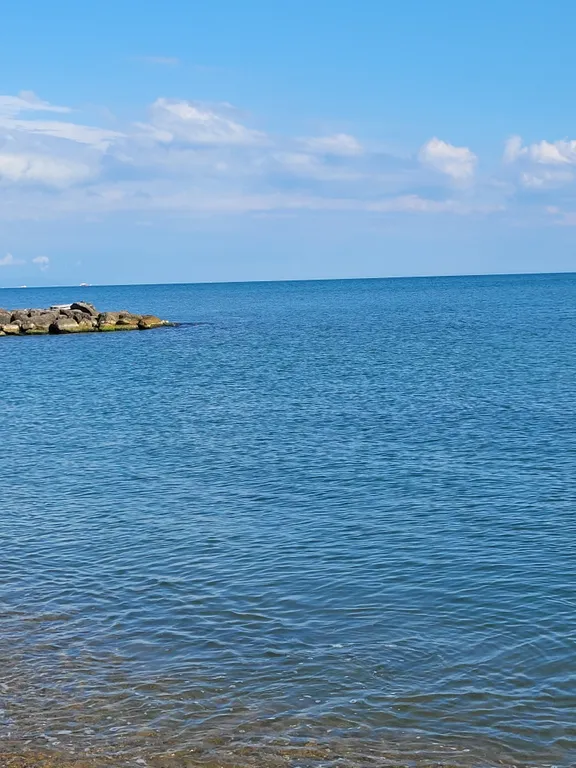 Великолепный вид на море и горы