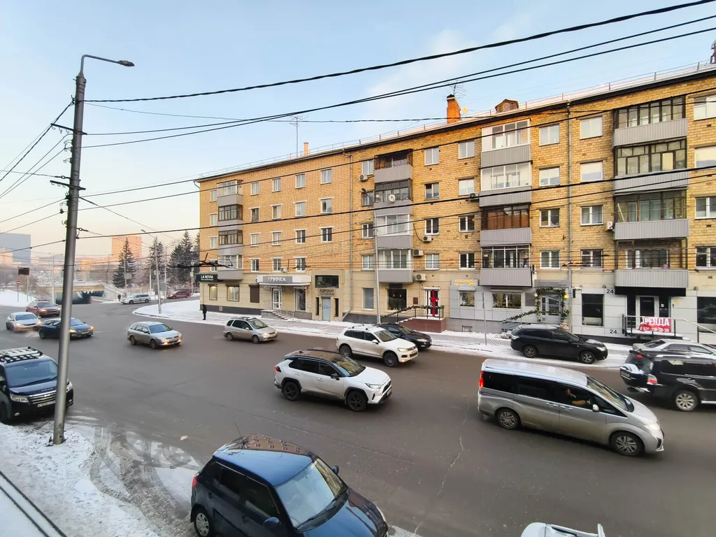 Квартира Квартира с 3-мя раздельными спальными местами возле жд вокзала — Красноярск