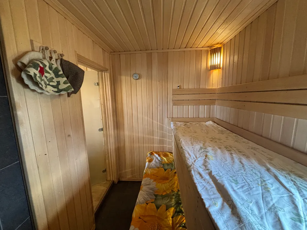 Апартамент с сауной на берегу моря