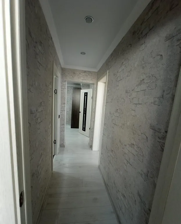 Двухкомнатная квартира с новым ремонтом