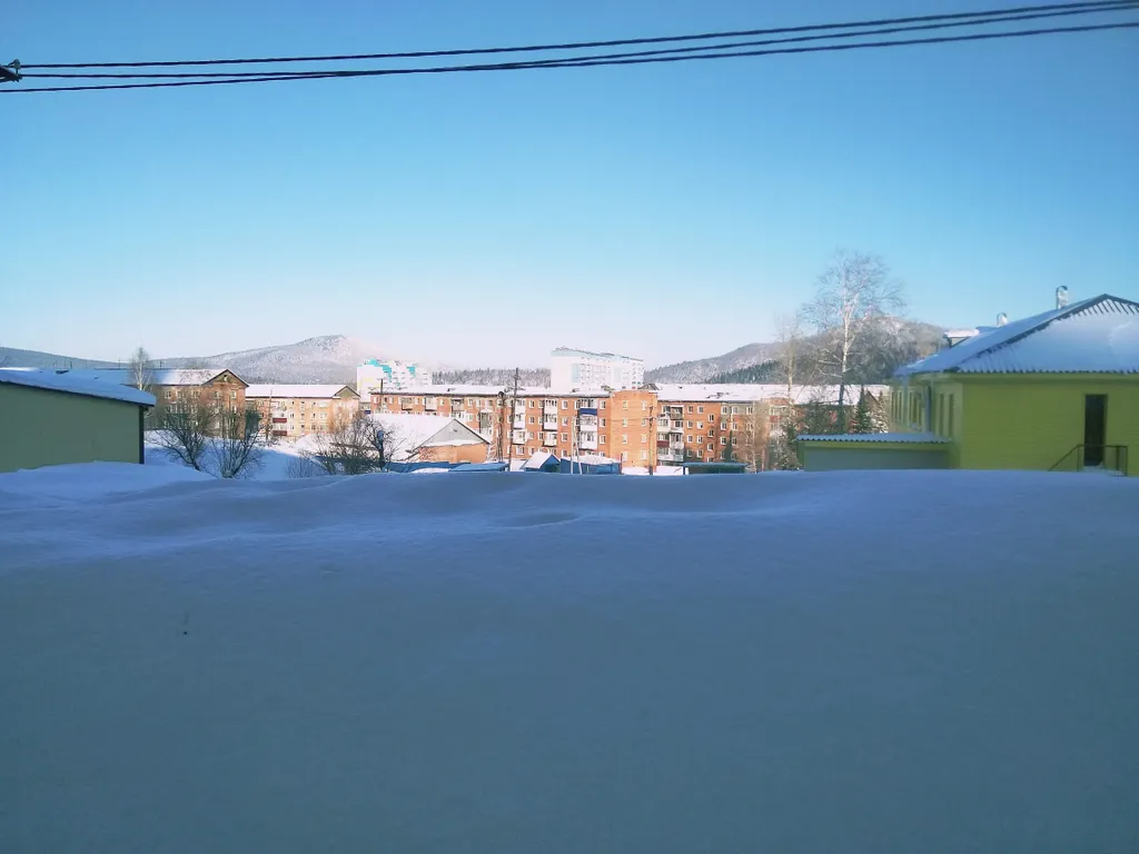 Уютная квартира в центре поселка с видом на горы