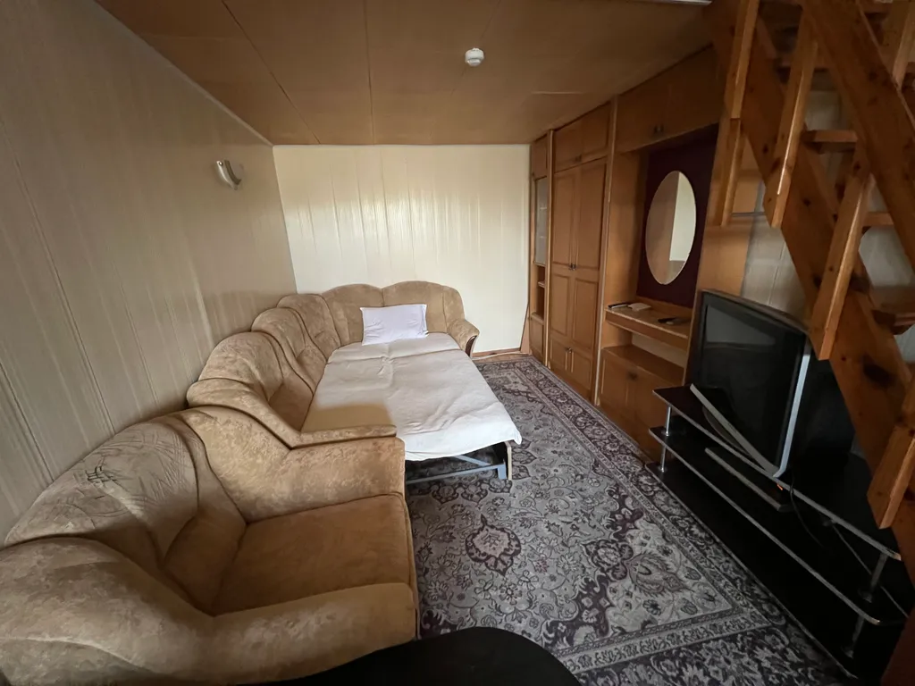 Уютный эллинг на берегу моря