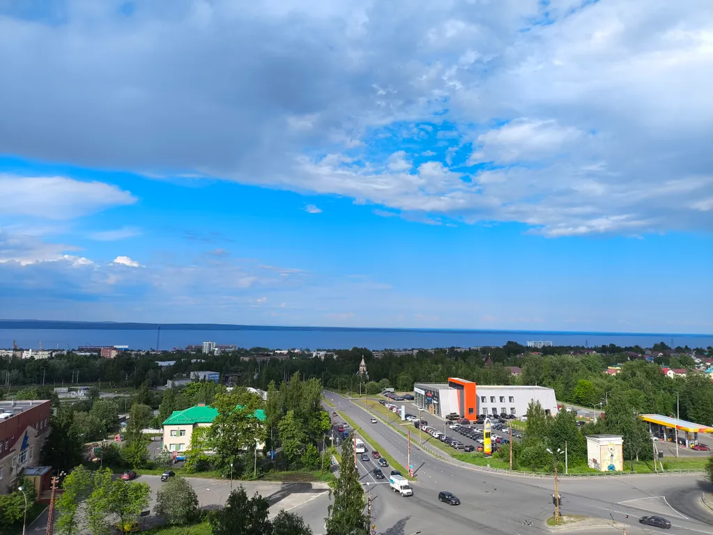 Современная квартира с видом на озеро — аренда посуточно в Петрозаводск