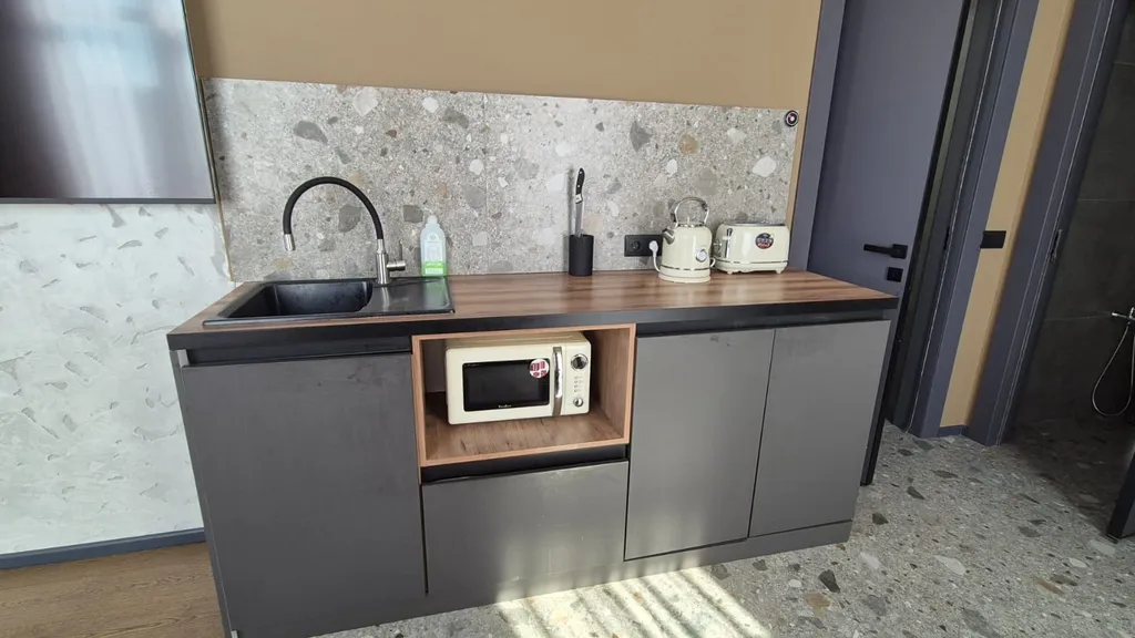 Шикарный дом с теплым бассейном и сауной