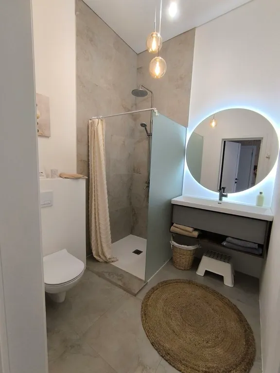 Дом в сосновом лесу