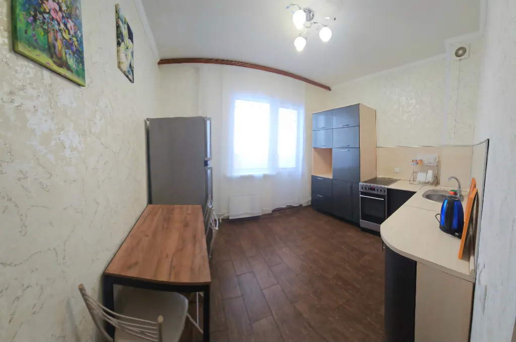 Уютная квартира рядом с Аурой и ЖД