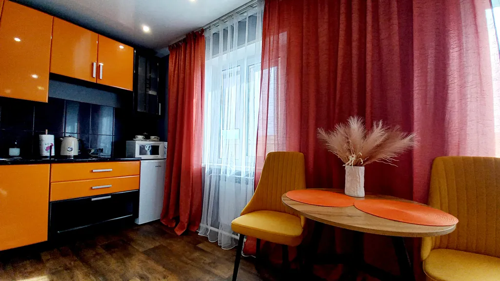 Уютная студия для тех кто любит комфорт, с видом на горы и город