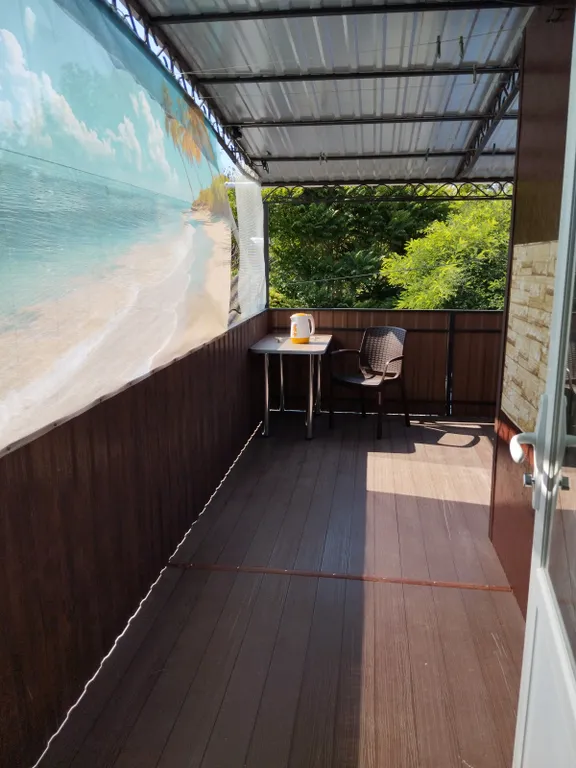 Дом у моря и парка фрунзе