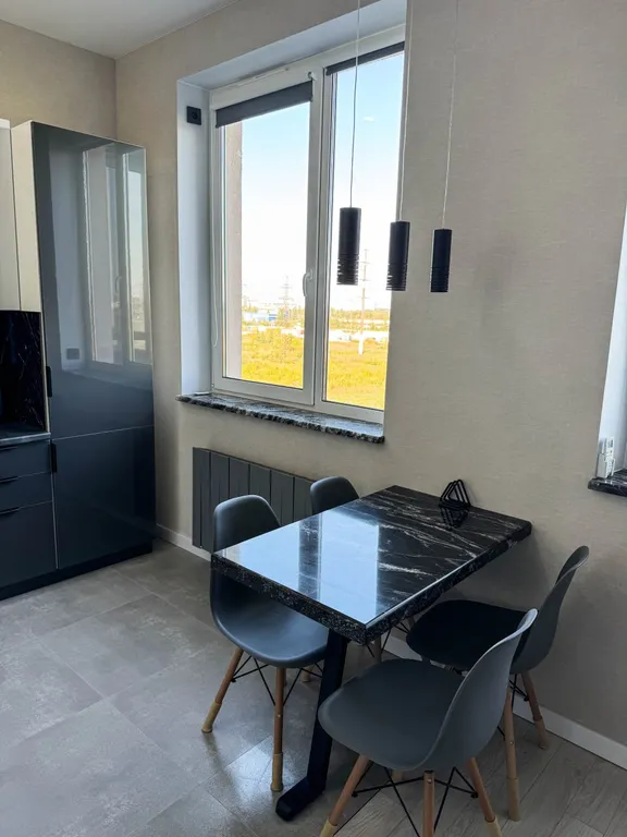 Просторная современная квартира для семьи