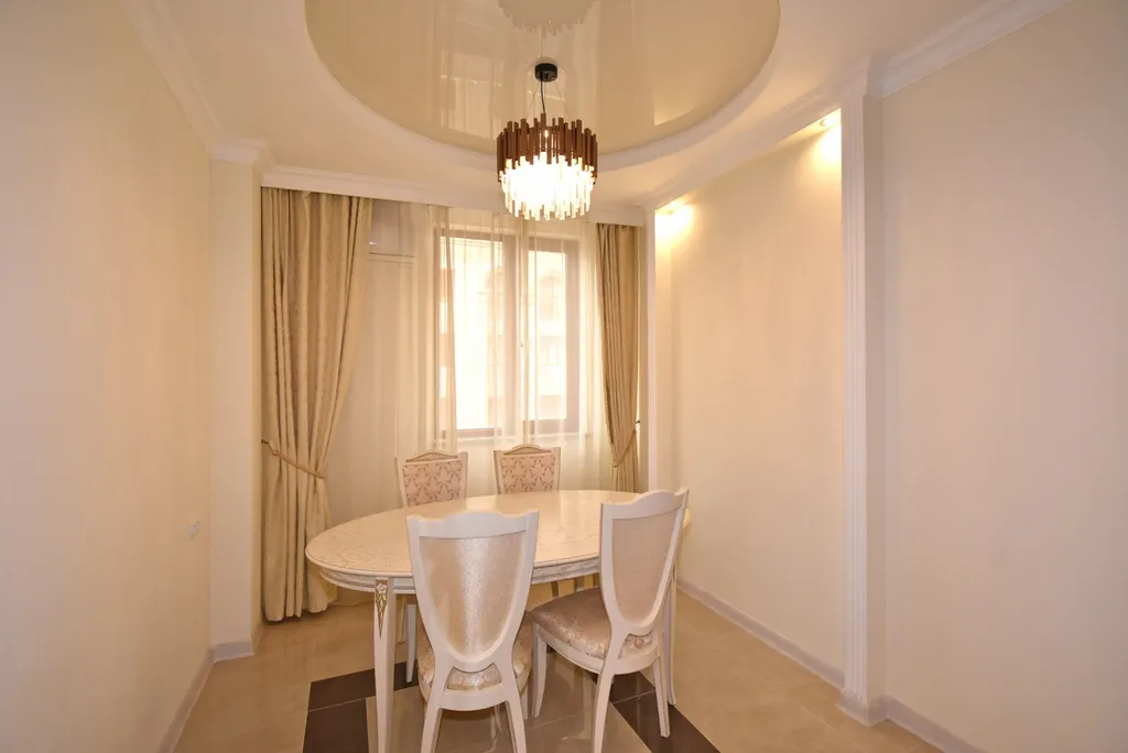 Роскошная двухкомнатная квартира в центре города