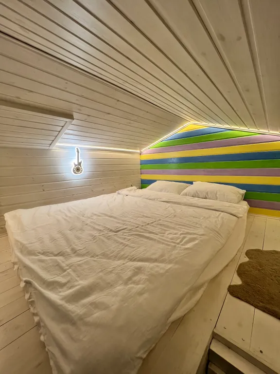 Уютный дом с видом на березовую рощу