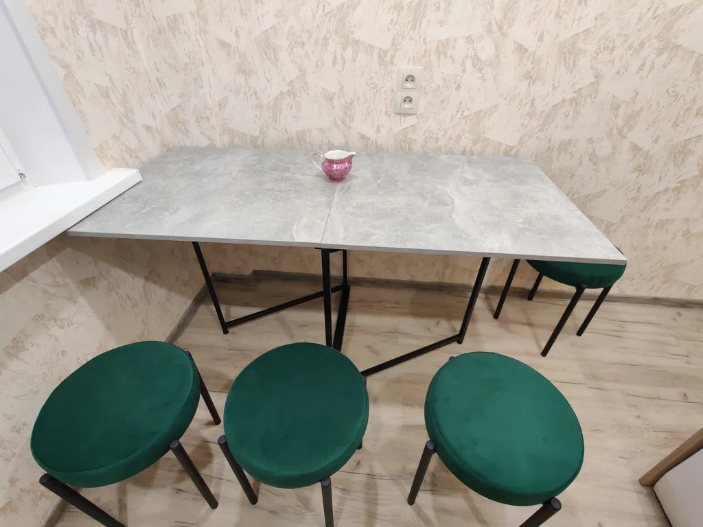 Уютная квартира в спальном районе. 5 минут от центра на авто.