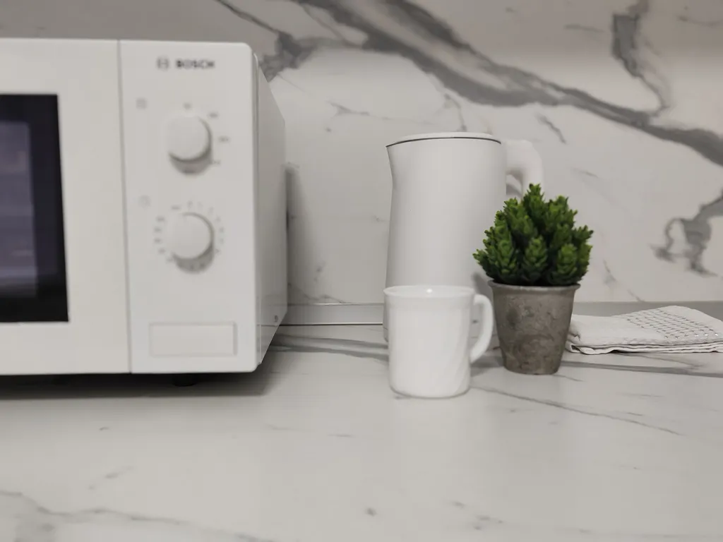 Светлая однушка в шаговой доступности от диагностического центра