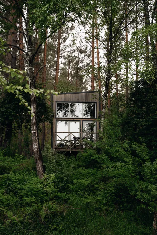 Дом с видовой террасой на берегу Катуни