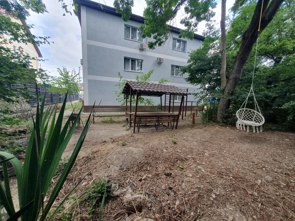 Квартира Квартира Студия в новом доме в тихом районе — Цемдолина