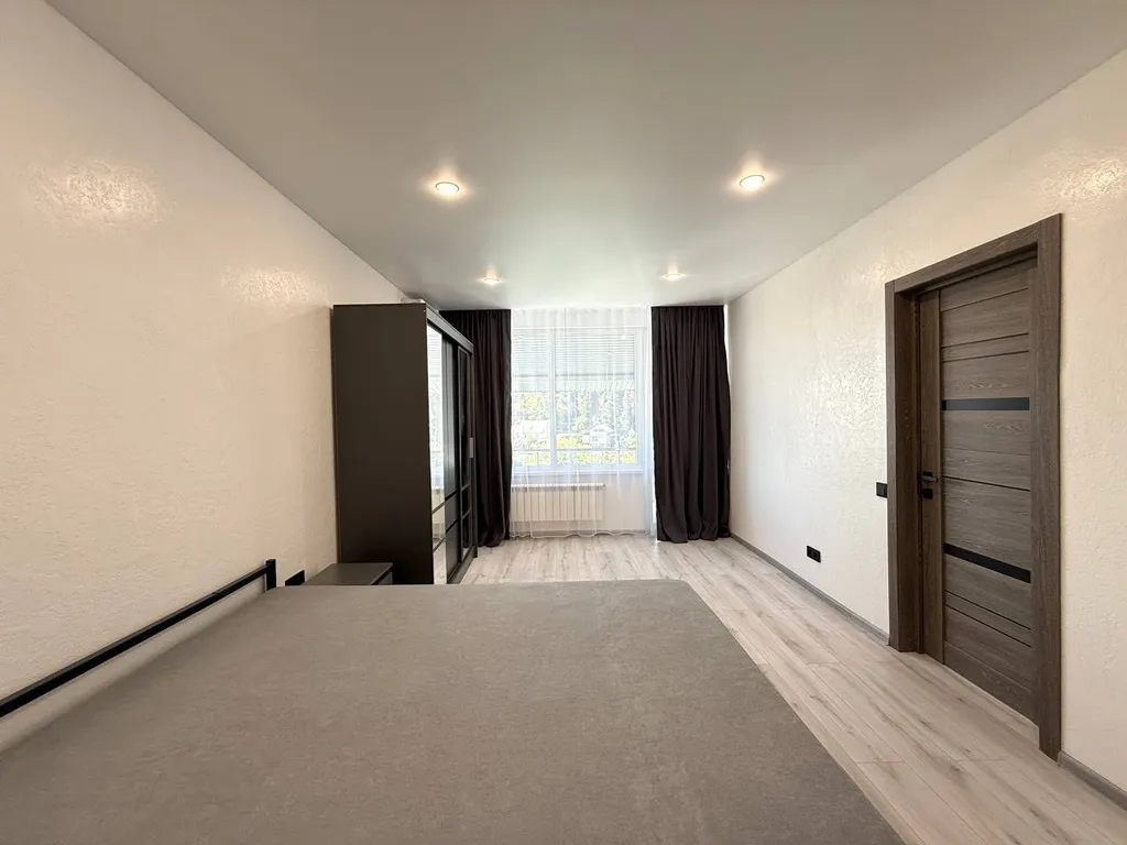 Коттедж с бассейном, спортзалом, барбекю в центре Сочи