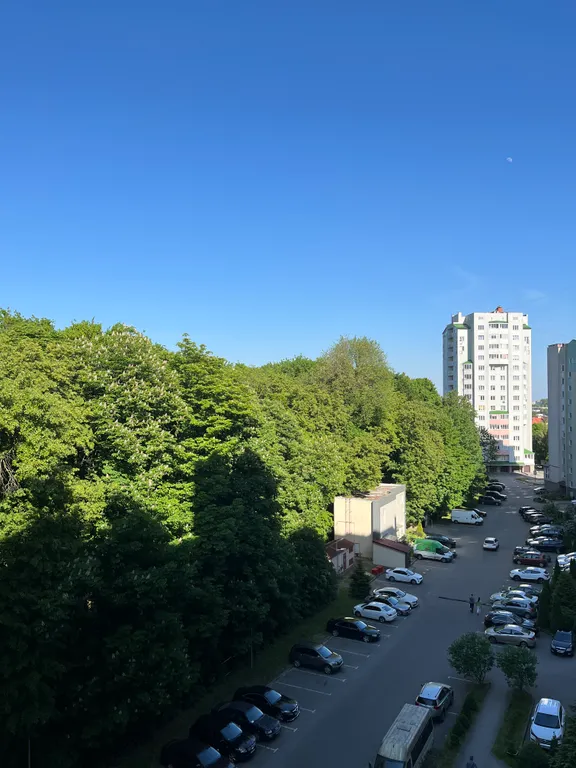 Квартира Просторная квартира с раздельными комнатами рядом с Королевскими ворот — Калининград