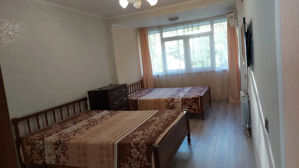 Квартира Просторная 2-комнатная квартира — Лазаревское