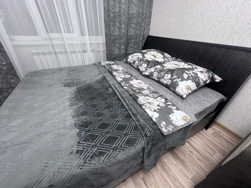 Уютная 1-ком квартира — аренда посуточно в Курчатов