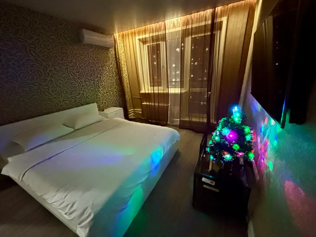 1-комнатная квартира на 8 этаже с балконом — аренда посуточно в Новокузнецк