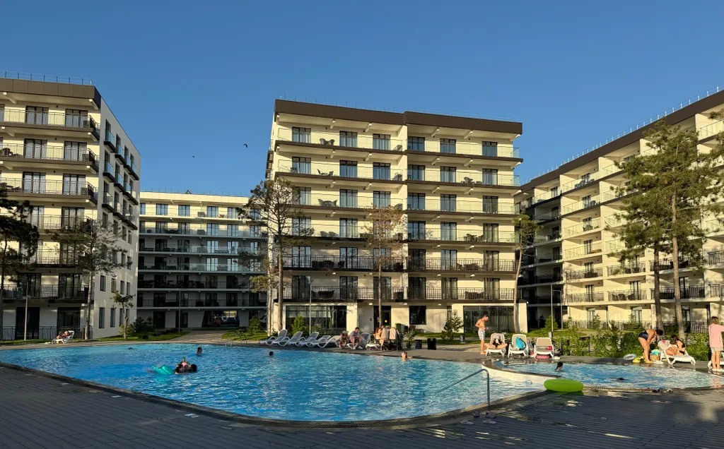 Квартира Комфортабельные апартаменты с подогреваемым бассейном — Анапа