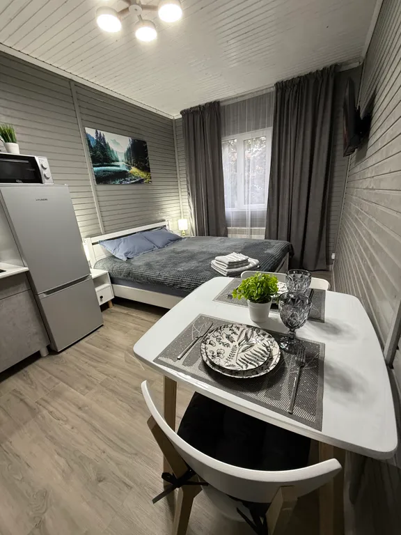 Квартира Уютная жилая комната на двоих в деревянном таунхаусе — аренда посуточно в Мезмай