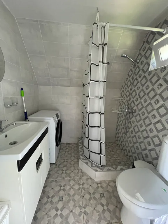 Уютный дом с видом на море и лес