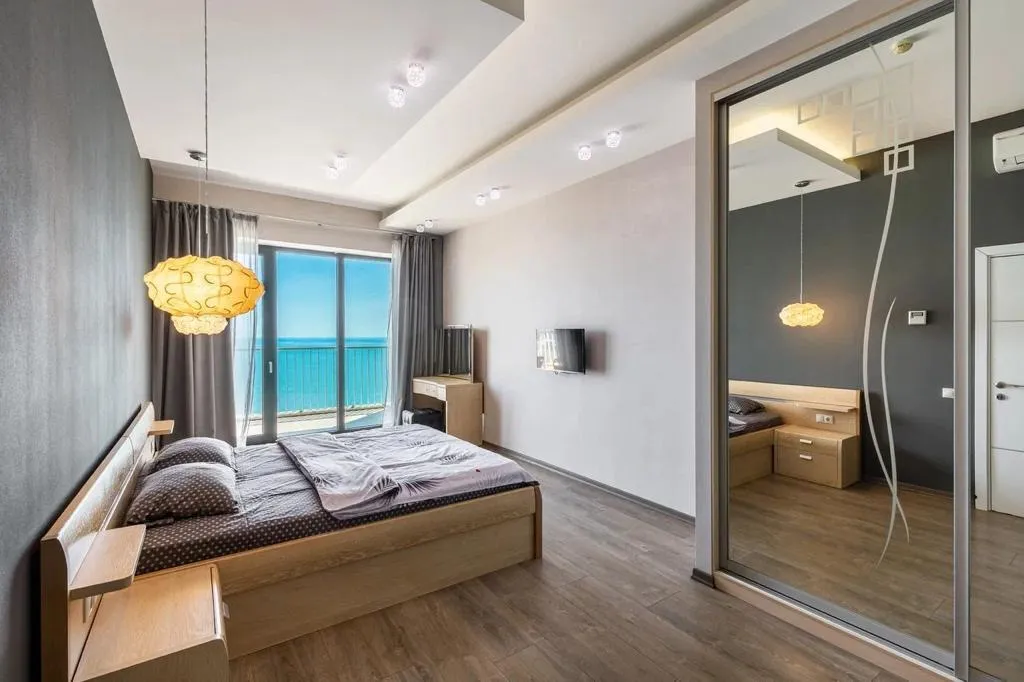 Квартира Апартамент с видом на море — аренда посуточно в Сочи