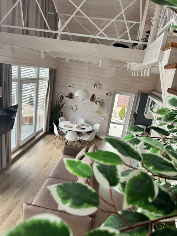 Эко дом у леса