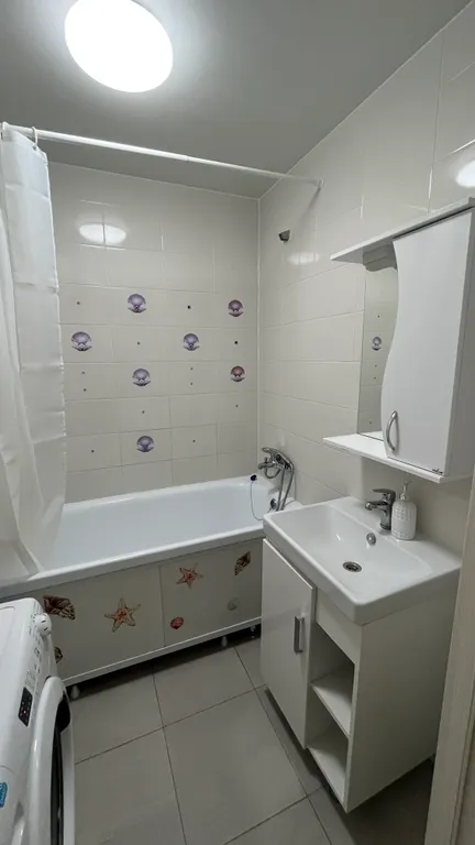 Евродвушка на 1-4 человек в новом районе со свежим ремонтом