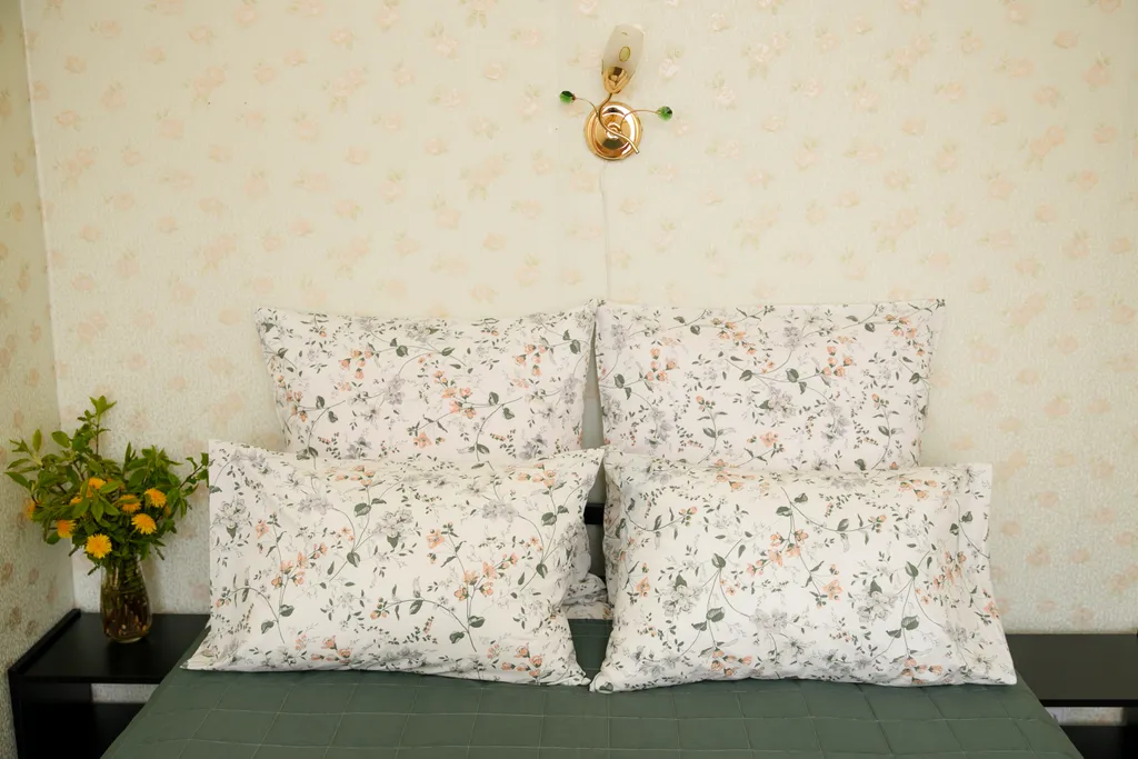 Светлая 2-комнатная квартира с библиотекой на Студенческом бульваре у ПетрГУ