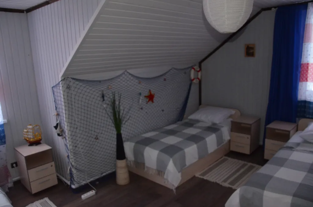 Коттедж Большой гостевой дом — Волхов