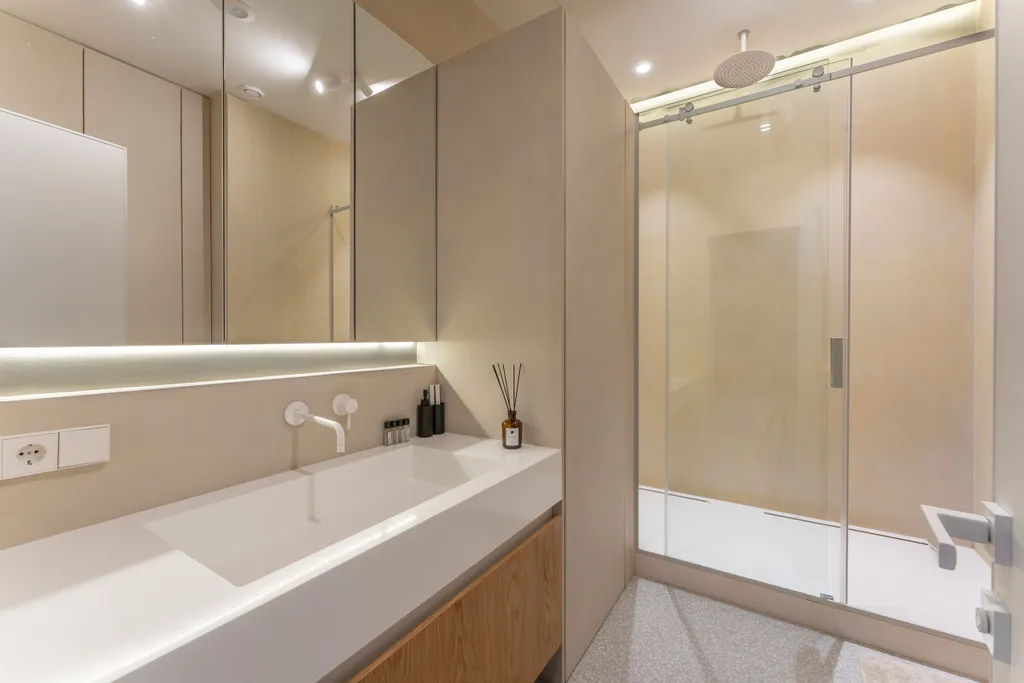 Уютная студия с видом на башни