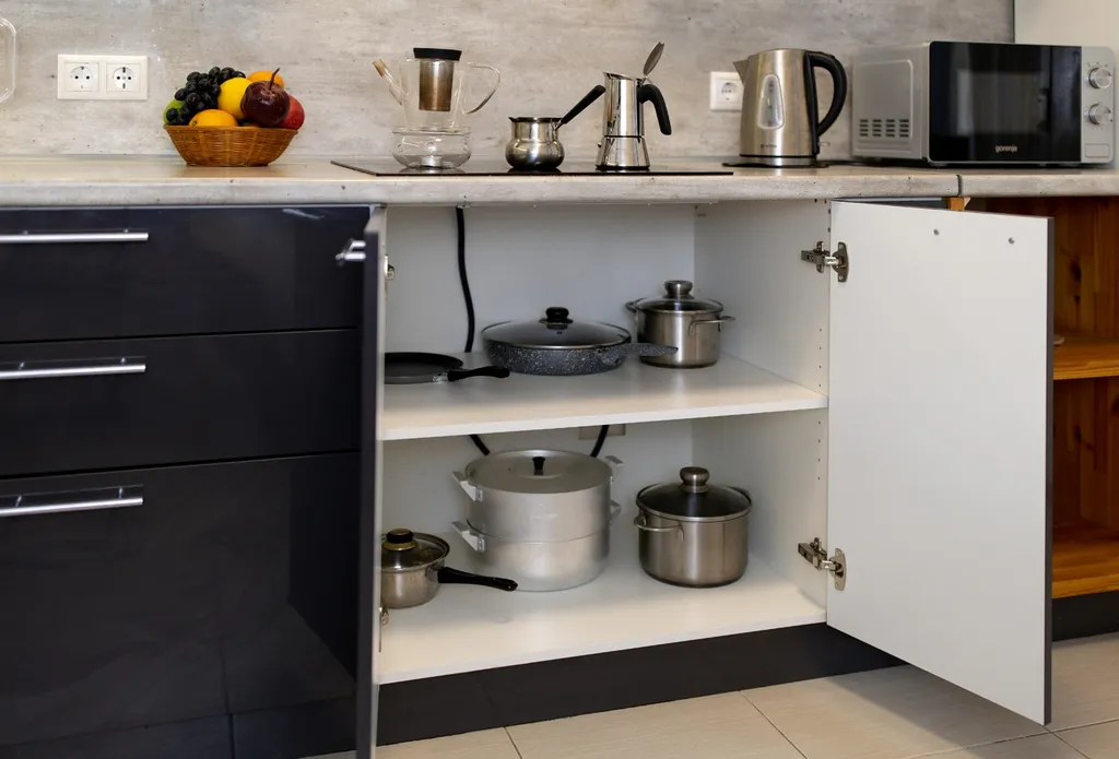 Двухкомнатная квартира с подиумами