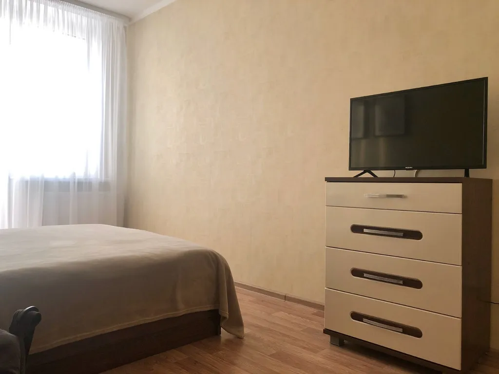Квартира Квартира в классическом стиле около ТРК Планеты — Пермь