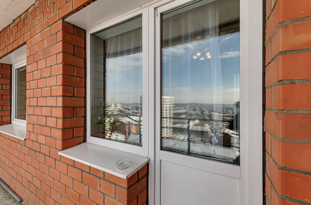 Зеркальный перламутр | Mother of pearl mirror | однокомнатная | 4 гостя