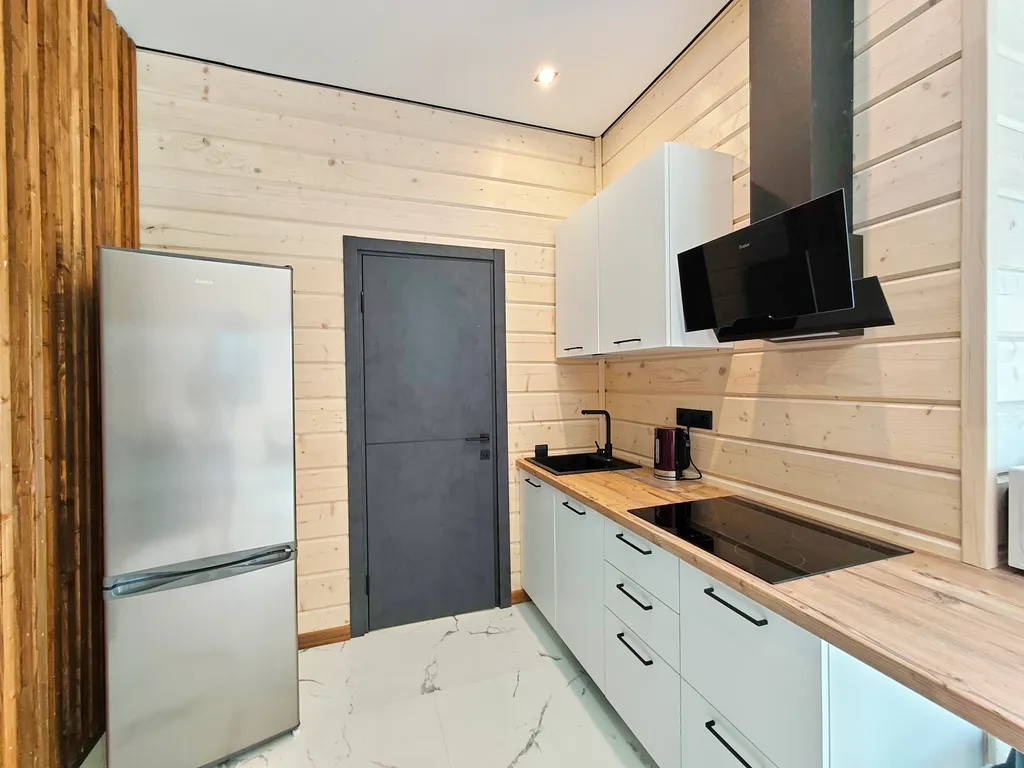 Коттедж Коттедж рядом с Красным озером — Светлое