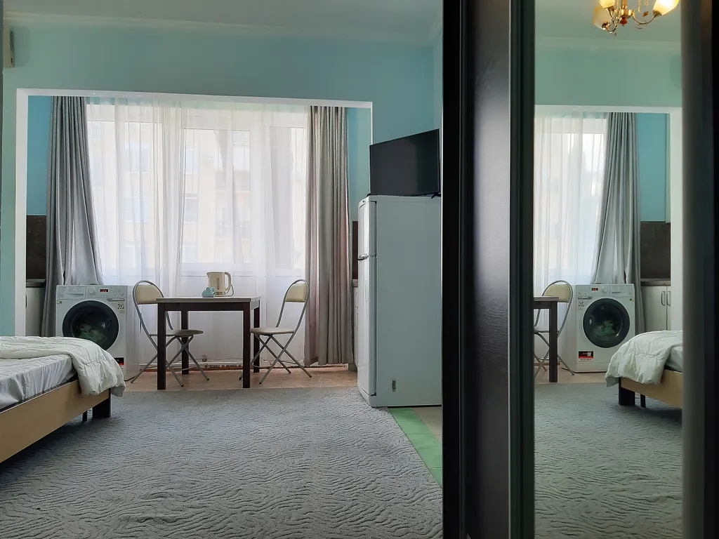 Квартира Квартира Студия на Тюльпанов — Сириус