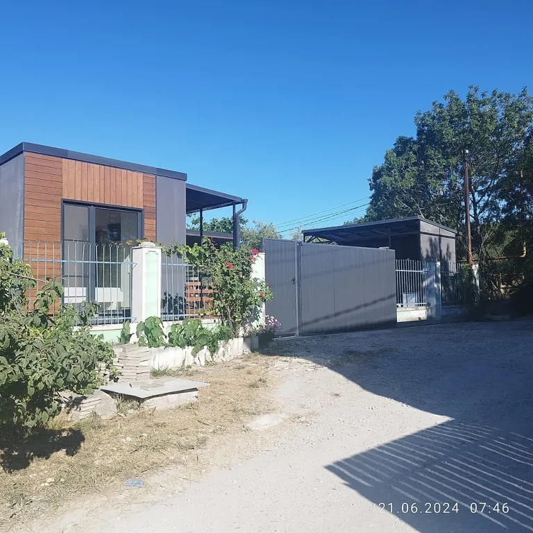 Коттедж Уютный домик у моря — Геленджик