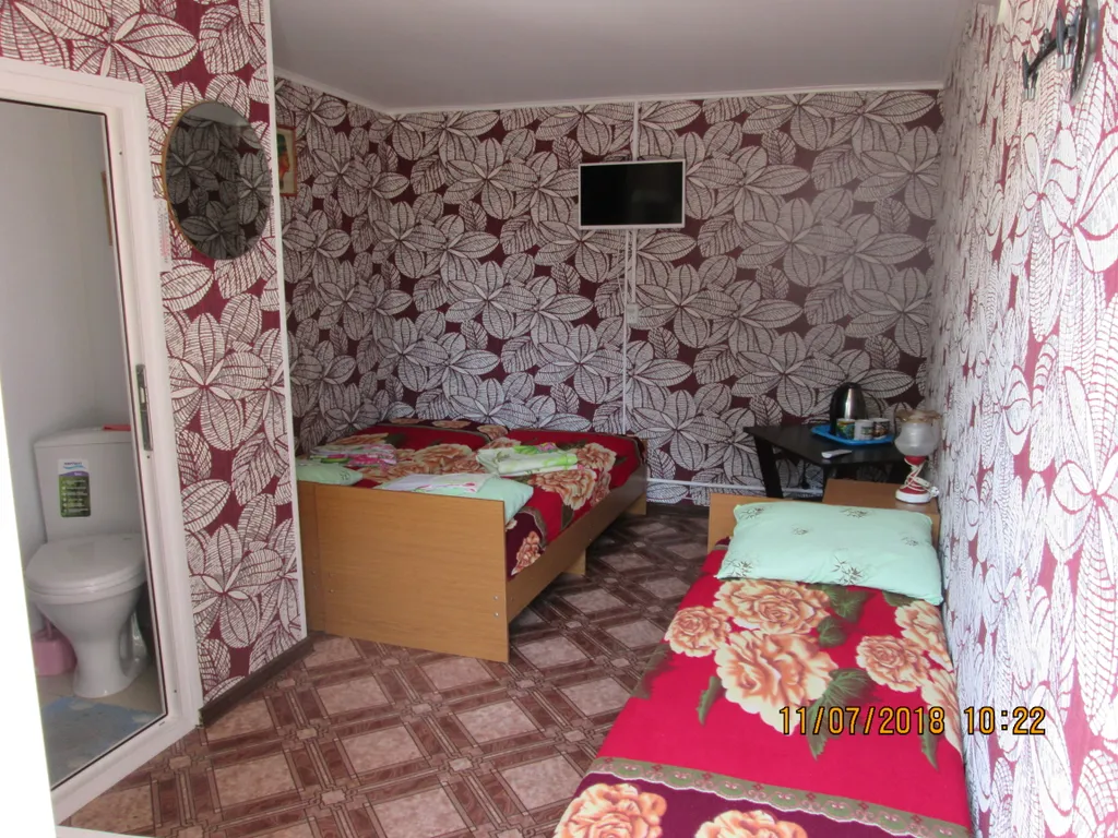 Квартира Комната — аренда посуточно в Голубицкая