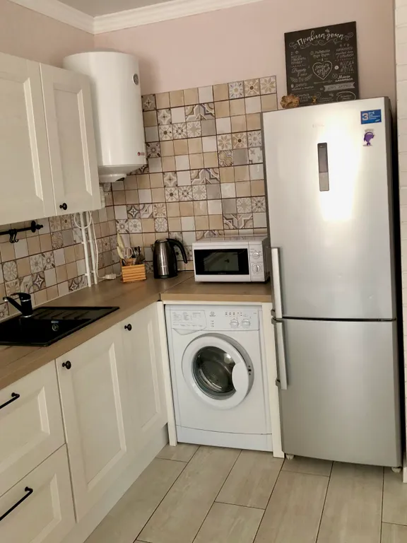 Квартира Уютная квартира с большой террасой в самом центре бухты — Геленджик