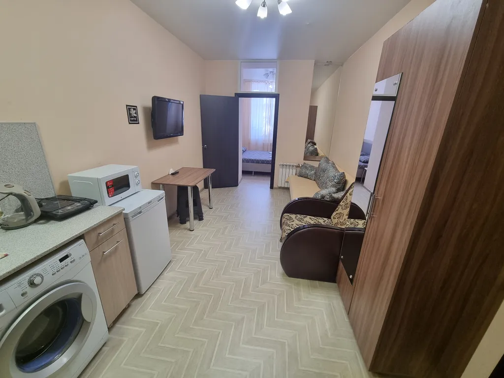 Двухкомнатная студия делюкс в Гостевом доме Домашний