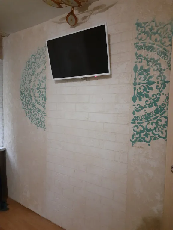 Небольшая двухкомнатная квартира с джакузи недалеко от центра