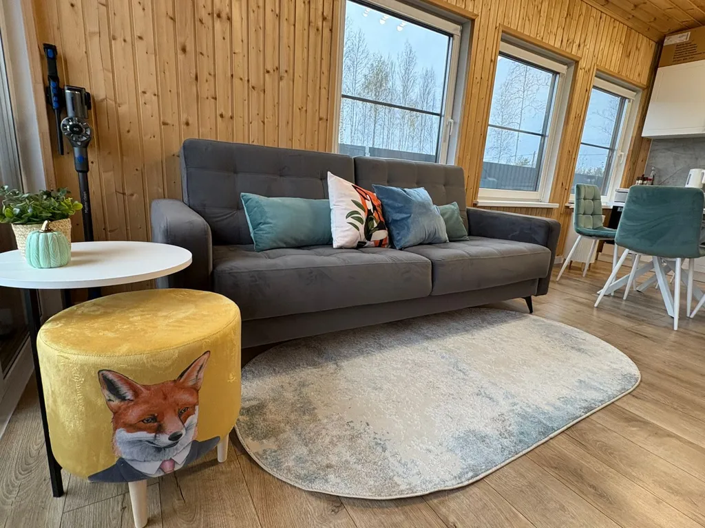 Уютный дом для семейного отдыха с детской площадкой