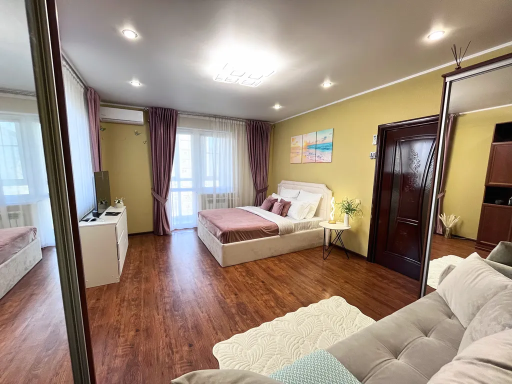 Уютная квартира в 10 минутах езды от центра в новом доме